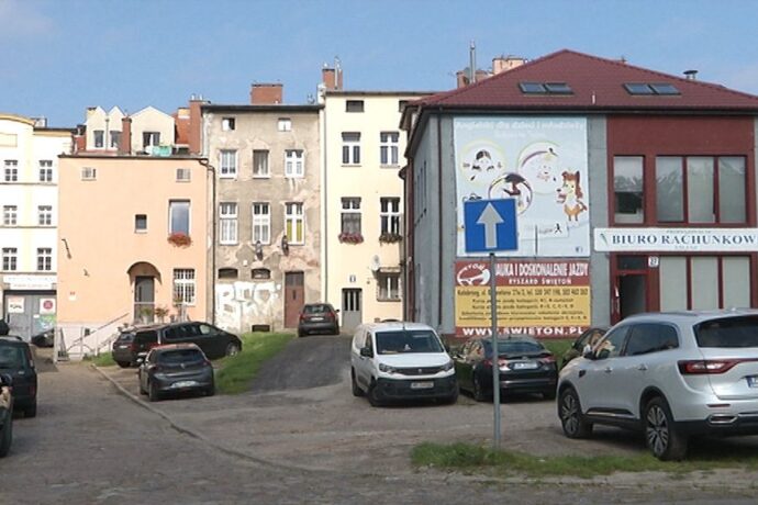 Podwórko przy Budowlanej przejdzie metarmofozę