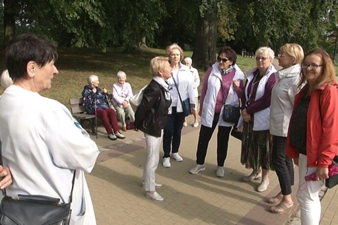 Spacer z seniorami