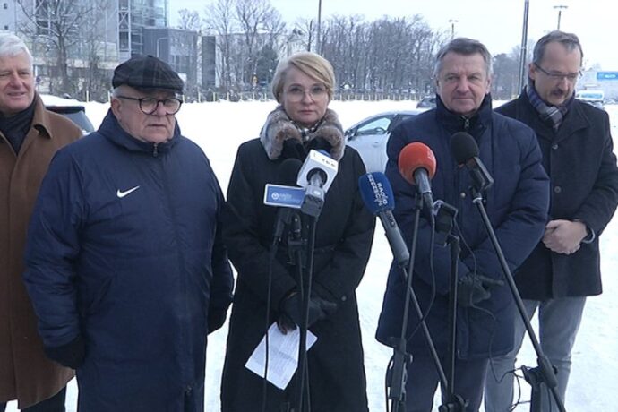 Miasto chce parking, PKP hotel