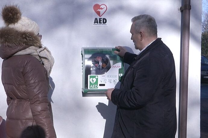 Zieleń Miejska zakupiła defibrylatory AED