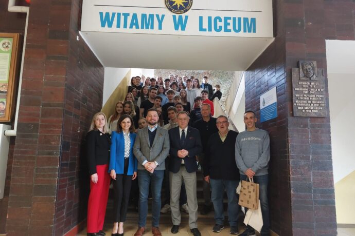 Hiszpańska młodzież w Koperniku