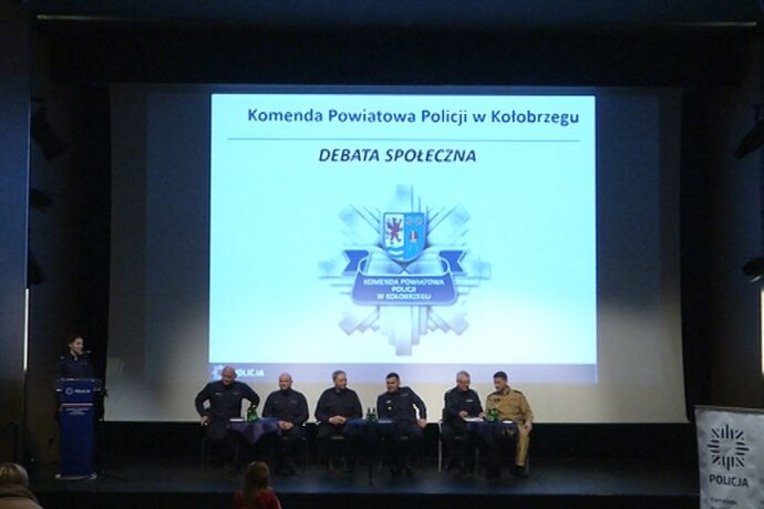 Policja zorganizowała debatę dla seniorów