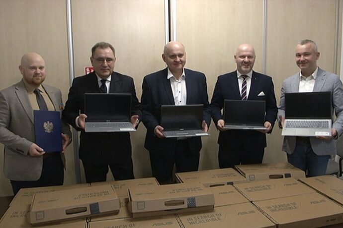 Laptopy dla Domu Dziecka