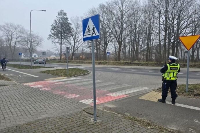 Powiatowe działania „pieszy i rower”