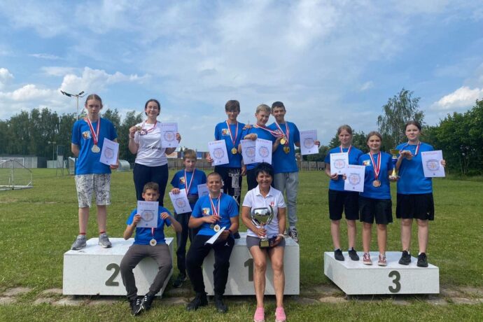 Młodzicy z MEWY wracają z medalami