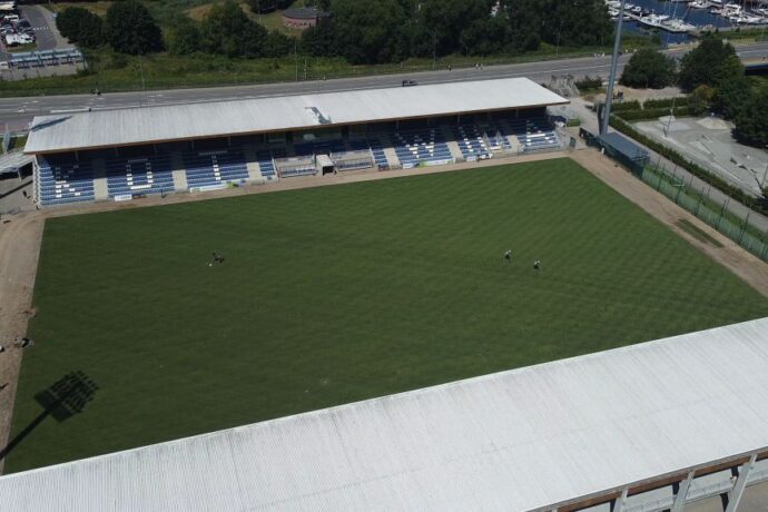 Trwają ostatnie prace na stadionie piłkarskim