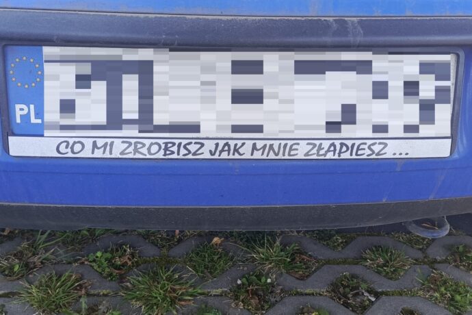 Co mi zrobisz jak mnie złapiesz? Policjanci odpowiedzieli