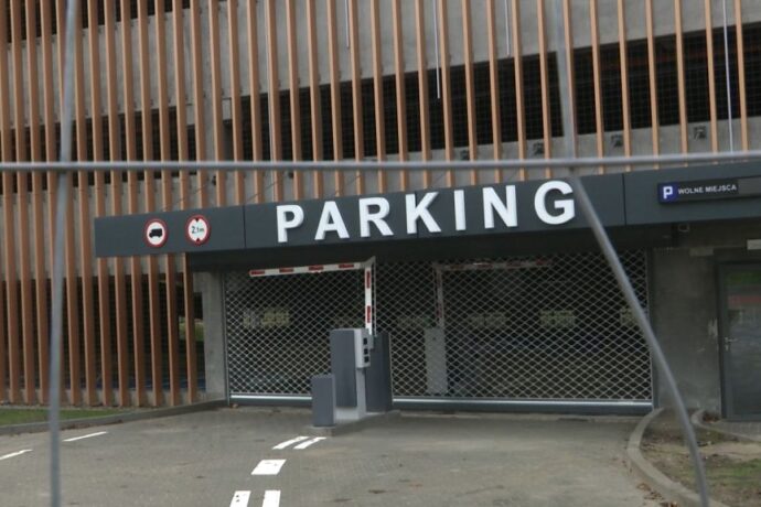 Regulamin parkingu przy Kamiennej przyjęty przez radnych