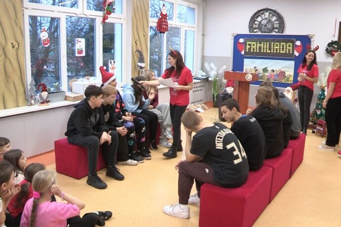 Mikołajkowa „Familiada” w „Ósemce”