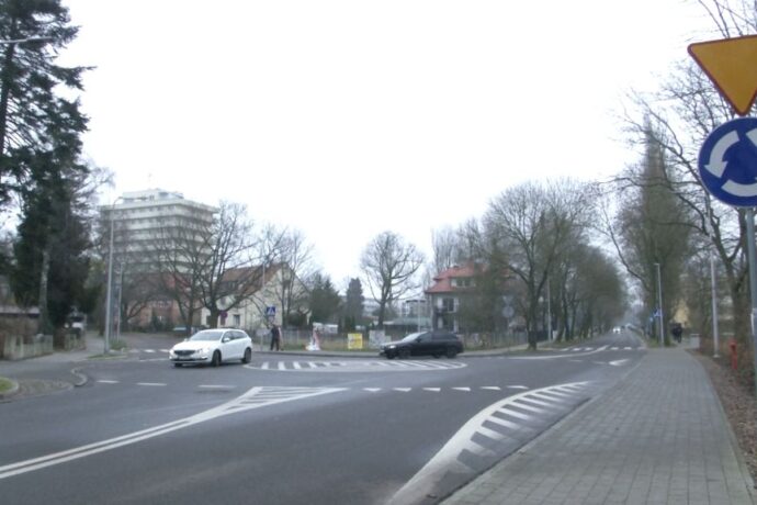 Rondo na Zdrojowej zostaje