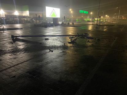 Nietrzeźwa i bez prawa jazdy