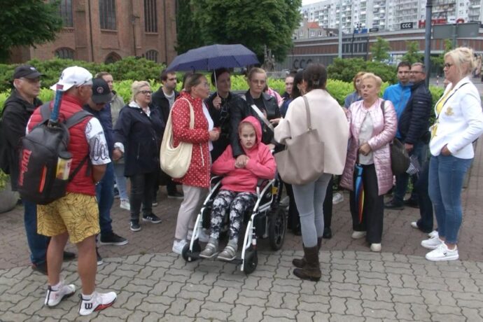 Niepełnosprawne dorosłe dzieci niewidzialne dla systemu. Rodzice walczą o godne traktowanie