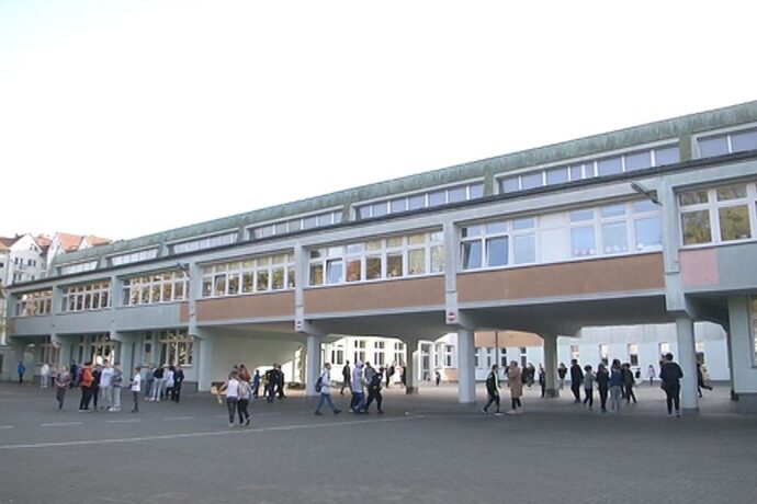 Plan sieci publicznych szkół podstawowych oraz granice ich obwodów przyjęty przez radnych