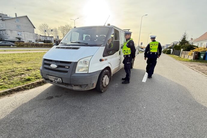 „Eco Car” – wzmożone kontrole i siedem zatrzymanych dowodów rejestracyjnych
