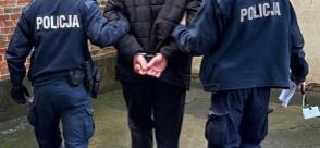 Znieważył policjantów podczas interwencji w szkole