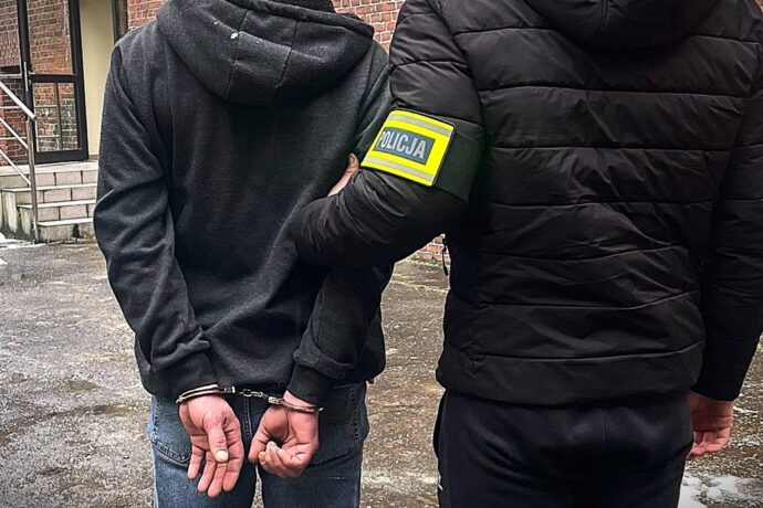 Zatrzymali osoby poszukiwane