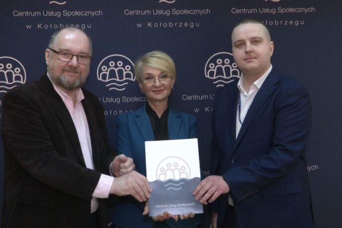 Podpisanie umowy na realizację programu „Zdrowszy Kołobrzeg – badania markerów nowotworowych – edycja 2026”