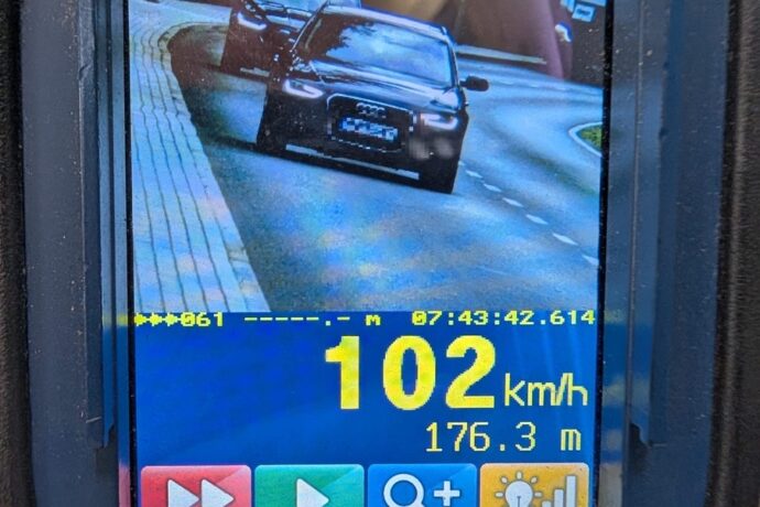 102 km/h w obszarze zabudowanym. 20-latek stracił prawo jazdy