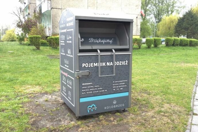 Więcej pojemników na tekstylia