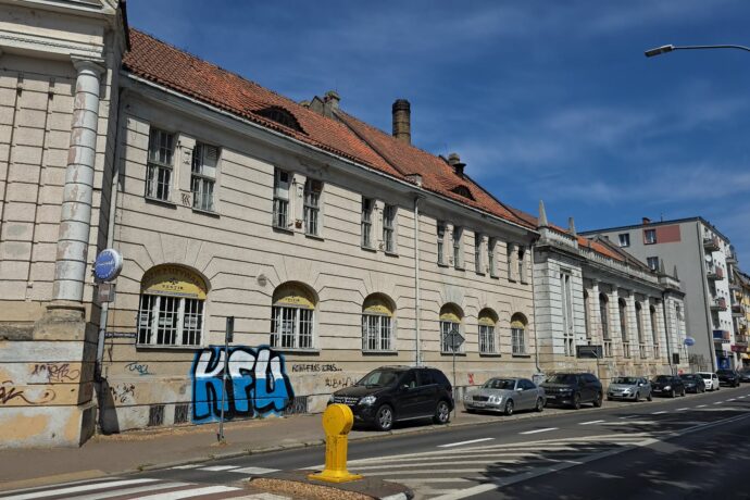 Jaki los czeka dawną elektrownię miejską – „Maronę”?