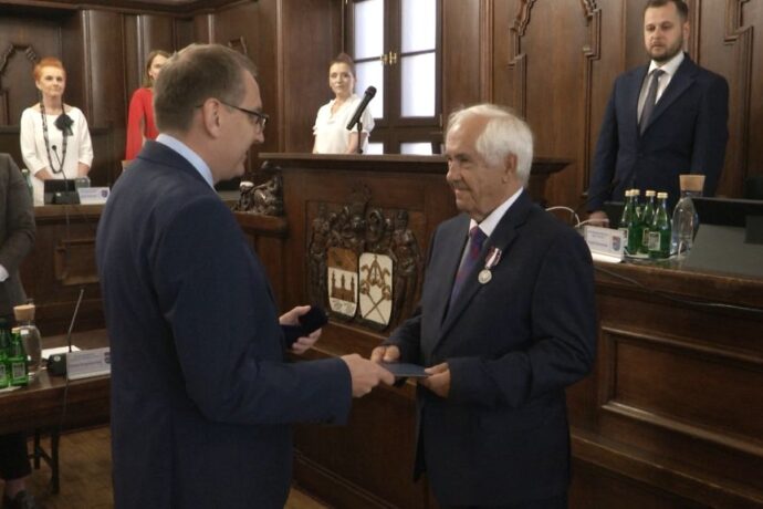 Bogdan Błaszczyk odznaczony za zasługi dla Samorządu Terytorialnego