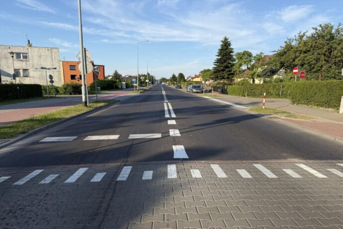 Zakończyły się trzy inwestycje drogowe w powiecie
