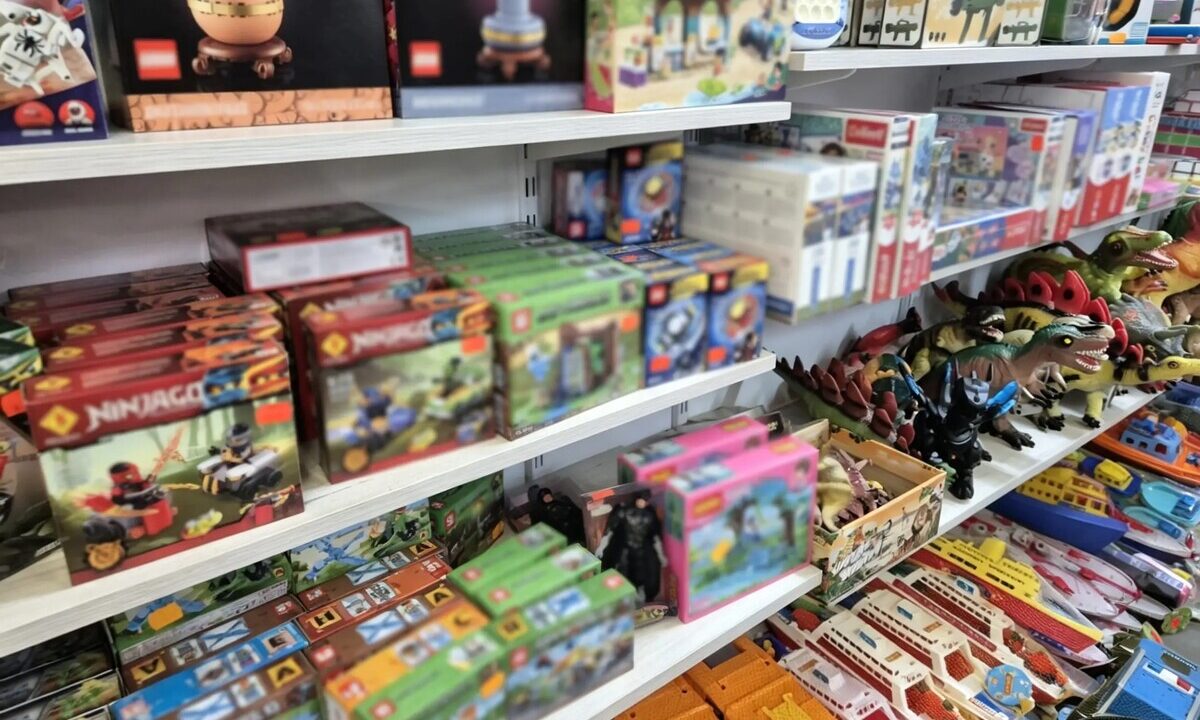 Podrobione zabawki zabezpieczone podczas kontroli w Dźwirzynie