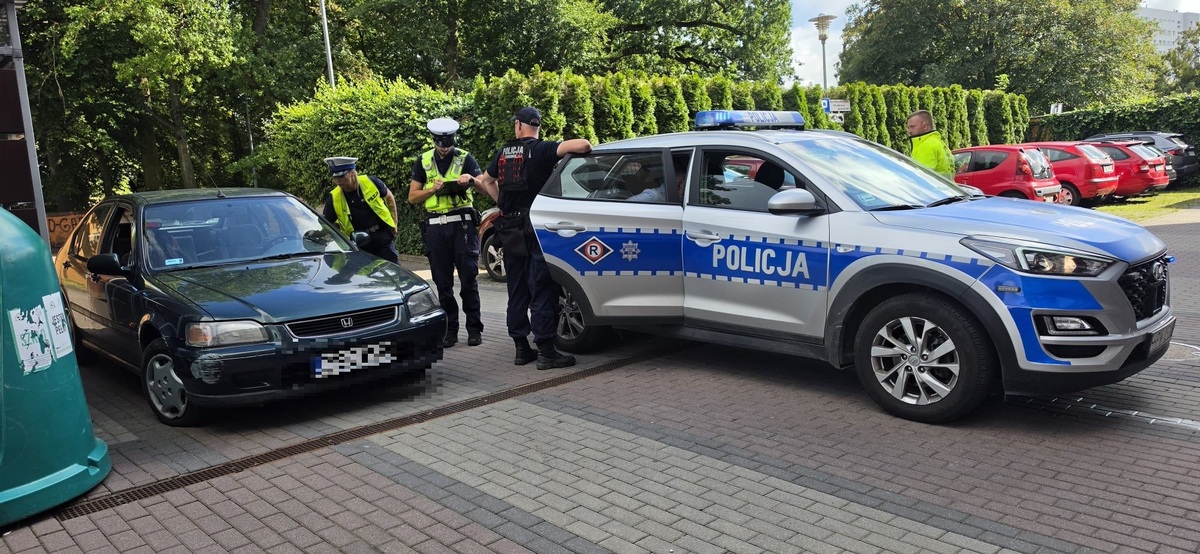 Nietrzeźwy kierujący zatrzymany przez świadka