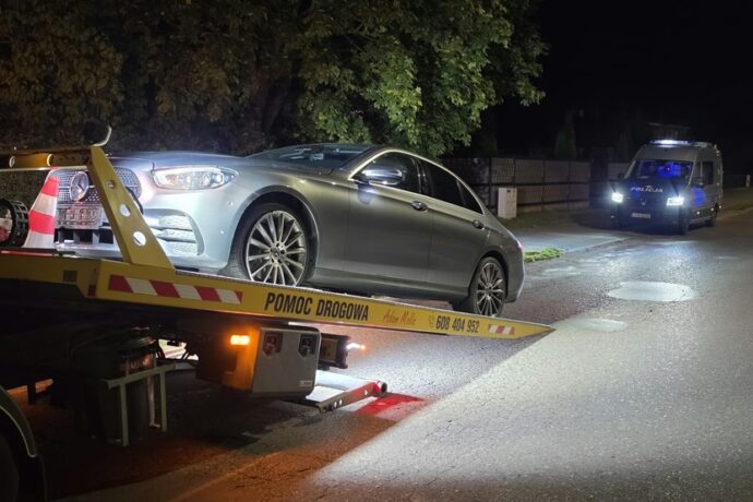 Nietrzeźwy kierujący Mercedesem zatrzymany dzięki reakcji świadków
